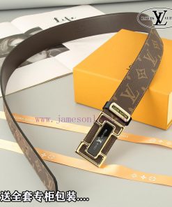 High end quality, physical photographyComes with a complete set of packagingL @ V Overseas O n0r6vz18