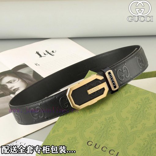 High end quality, physical photographyComes with a complete set of packagingGUCCI Overseas O 30sdmx3u - Image 4