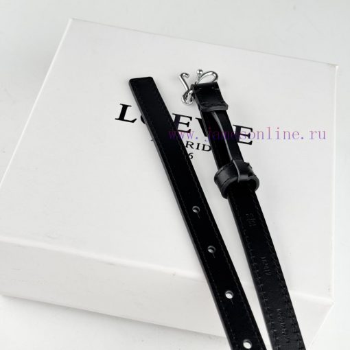 Loewe W2024Ss autumn and winter new smooth calf leather belt with L letter combination needl jhqz6r5k - Image 5