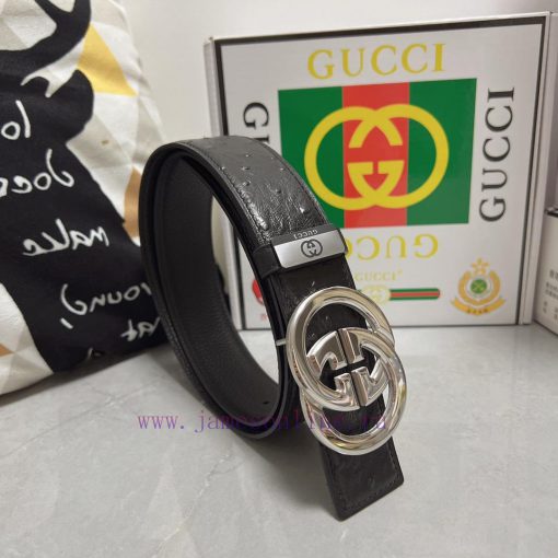 Gucci. Gucci  Material: Leather Belt with 100% Head Layer. The leather belt is guaranteed to hid4ehpg