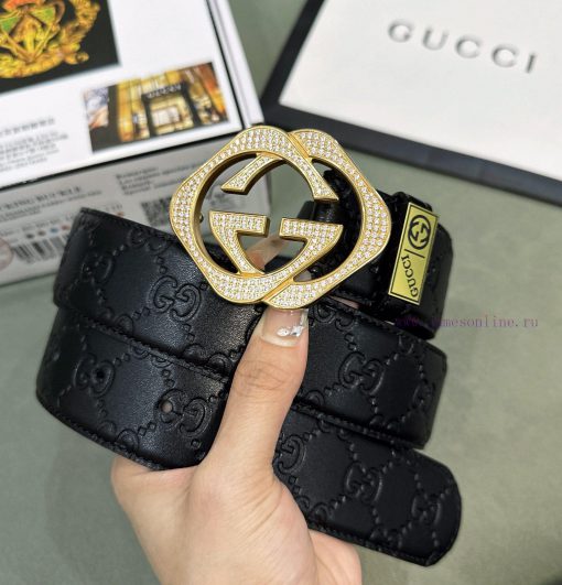 Belt Gucci Gucci ️ Diamond studdedBelt made of 100% head layer cowhide, guaranteed genuine l 6jafpm4z - Image 2