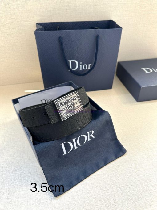 This 3.5cm wide waistband buckle is a new item from Dior, continuing the classic design and l0mzim6c - Image 5