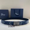 This 3.5cm wide waistband buckle is a new item from Dior, continuing the classic design and m9tnzu34