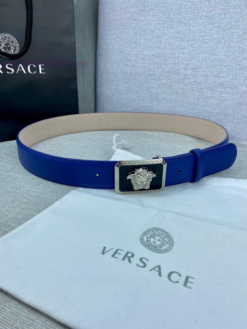 Width 3.8cm Versace This belt is crafted from high-quality leather and features a white/gold tr7crflk - Image 6