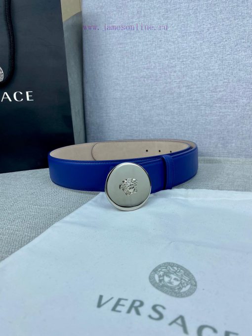 Width 3.8cm Versace This belt is crafted from high-quality leather and features a white/gold chzt4wcz - Image 9
