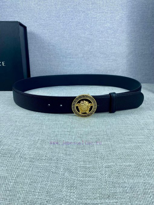 The 3D hollowed out Medusa on the Versace head logo waistband buckle with a width of 4.0cm g yzdo8zdr - Image 6