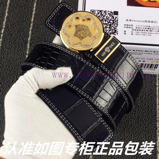 Versace Ver... sace ️ Crocodile patternIdentify and receive a punch as a giftThe material is 960k2yw3