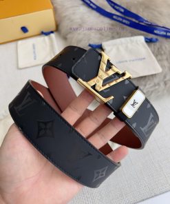 LV... Louis Vuitton Belt and BeltsBuckle, classic pure steel material patterned buckle, top guxrtvhy