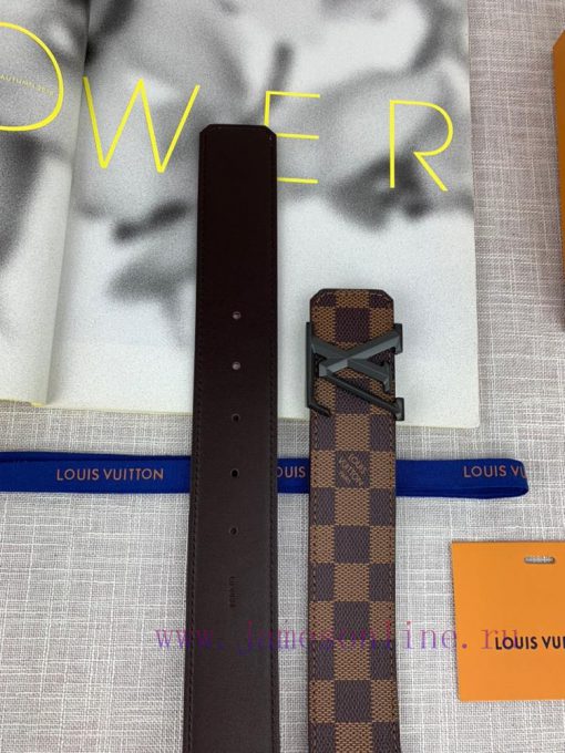 Comes with a complete set of LV imported floral fabric waist belt, 40mm wide, paired with st o7zhit0l