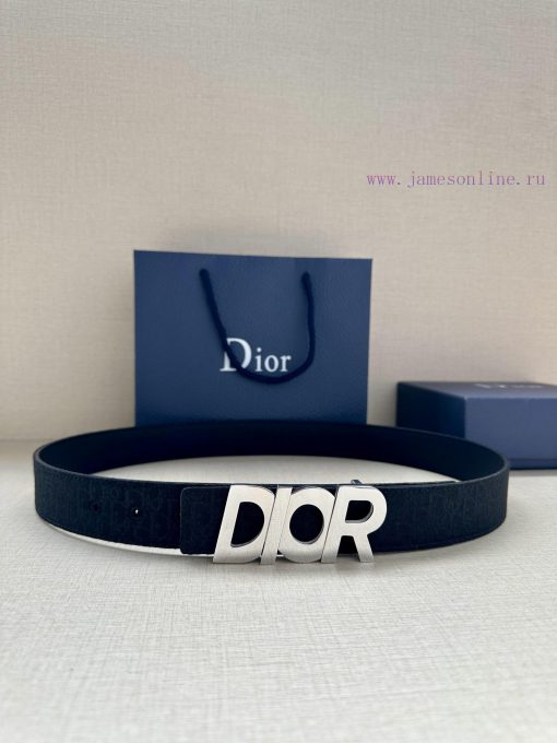 This 35mm double-sided belt with a width of 3.5cm combines elegant temperament with modern s svgpvrt7