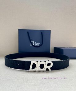 This 35mm double-sided belt with a width of 3.5cm combines elegant temperament with modern s w9toufeq