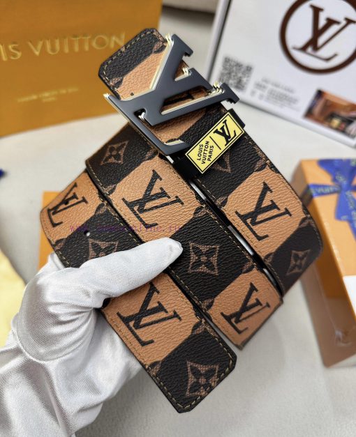 Belt LV Louis ReproductionThe waistband is made of 100% head layer cowhide, ensuring a doubl 4hu9fjsn - Image 3