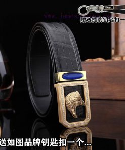 Give a picture keychain as a giftComes with a complete set of wooden boxessTEFANO RICCIBuckl 8hvs8ugc
