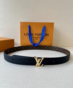 The 3.0-wide LV Flowergram double-sided belt is made of Monogram canvas and Monogram embosse xcq6jzdz