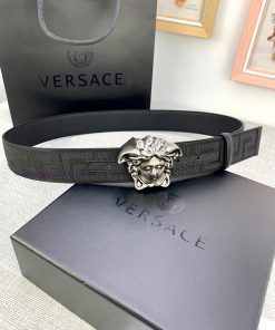 P Width 4.0cm Versace This canvas patterned leather waistband is adorned with the iconic Ver xopjbr94
