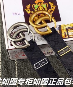Gucci. Gucci️Identify and receive a punch as a giftThe material is 100% top layer cowhide, e 1ferpyor