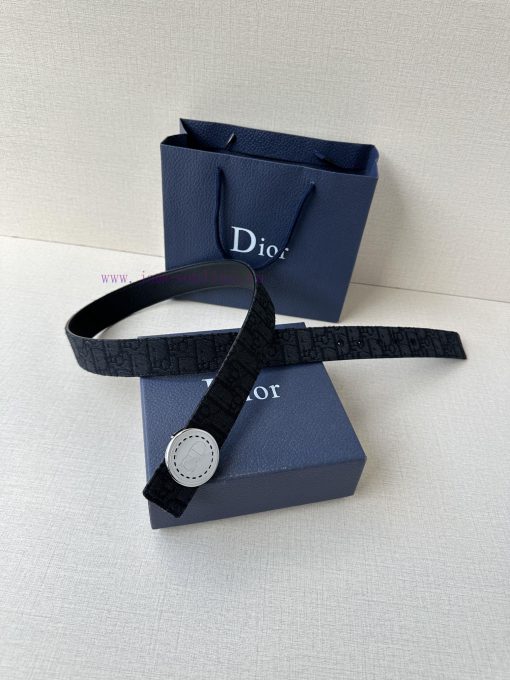 This Dior Charm belt buckle with a width of 3.5cm is a new product in the summer men's cloth rduvtdtl - Image 3