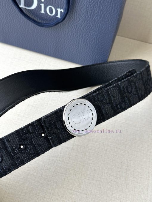 This Dior Charm belt buckle with a width of 3.5cm is a new product in the summer men's cloth rduvtdtl - Image 4