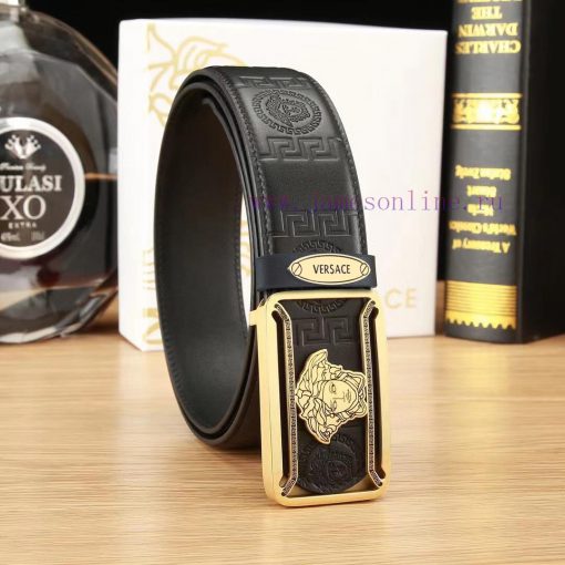 High end quality, physical photographyComplete setVERSACEBuckle material: Two tone pure stee v8o4w6pp - Image 2