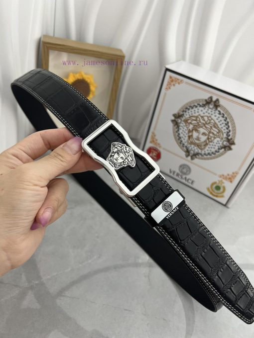 Versace automatic beltMaterial: Leather Belt with 100% Head Layer. The leather belt is guara neyg7aln - Image 4