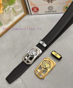 Versace automatic beltMaterial: Leather Belt with 100% Head Layer. The leather belt is guara oum02onu
