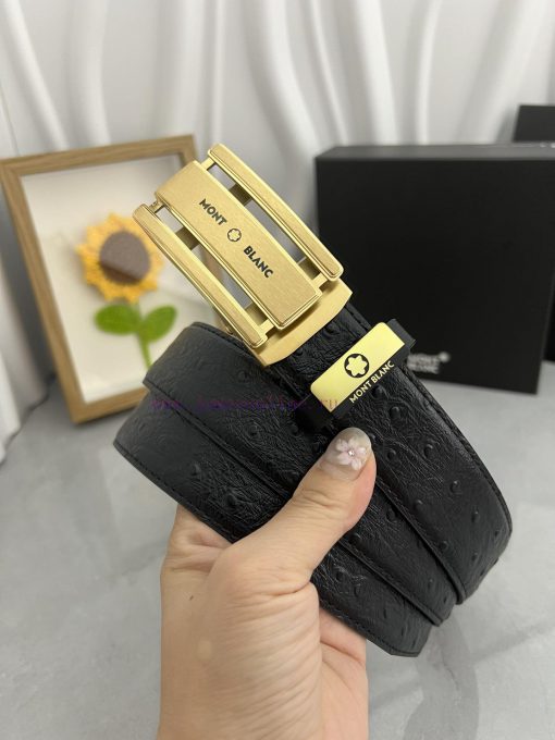 Montblanc Automatic BeltMaterial: Leather Belt with 100% Head Layer. The leather belt is gua o1v32jzx