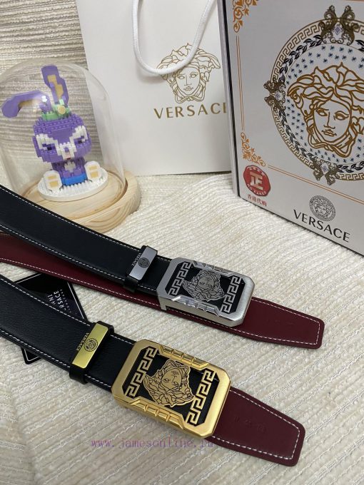 Versace. VersaceMaterial: Leather Belt with 100% Head Layer. The leather belt is guaranteed adtd0esr