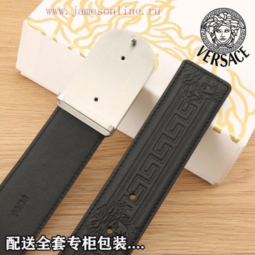 High end quality, physical photographyComes with a complete set of packagingVERSACE Overseas 4qfvk3d8 - Image 8