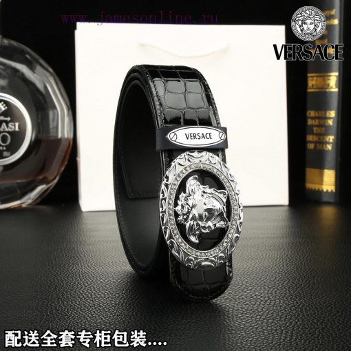 High end quality, physical photographyComes with a complete set of packagingVERSACE Overseas p5x3m5ry