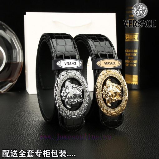 High end quality, physical photographyComes with a complete set of packagingVERSACE Overseas p5x3m5ry - Image 10