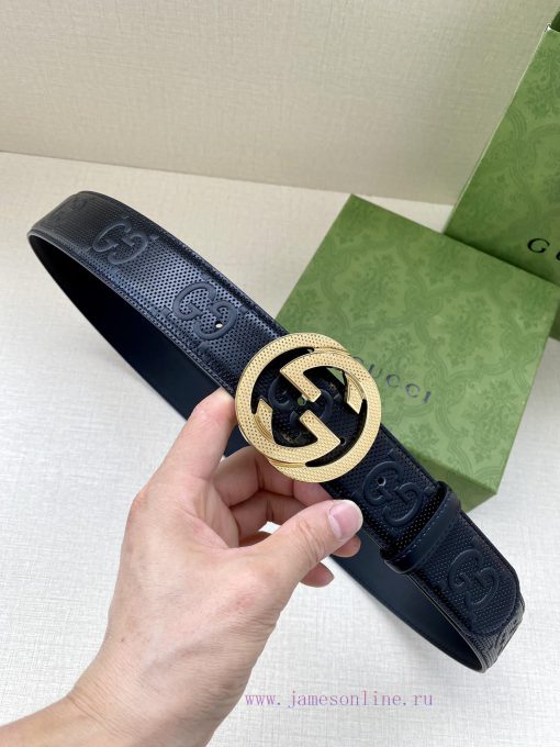 Width 4.0cm GUCCI connects Gucci's past and present design concepts, presenting them in a ne cb6atbee