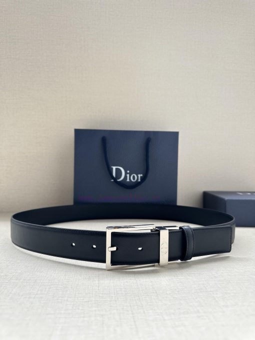 This 35mm belt with a width of 3.5cm combines elegant temperament with modern style. It feat mv3qqk7i - Image 2