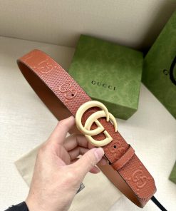 The GUCCI item with a width of 4.0cm connects the past and the future, interpreting classic ffmvdkul