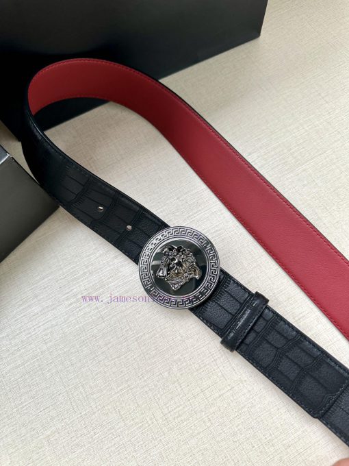 P Width 4.0cm Versace This belt is adorned with the iconic Versace Medusa avatar buckle, sho upgz6kuo - Image 8