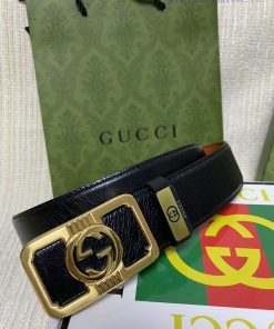 Gucci. Gucci  Material: Leather Belt with 100% Head Layer. The leather belt is guaranteed to 5o6irabu