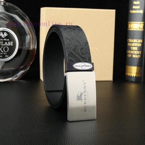 High end quality, physical photographyComes with a complete set of packagingBurberry Oversea kgaw4vb3 - Image 2