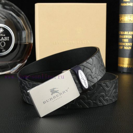 High end quality, physical photographyComes with a complete set of packagingBurberry Oversea kgaw4vb3 - Image 3