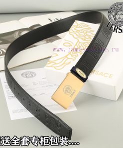 High end quality, physical photographyComes with a complete set of packagingVERSACE Overseas onrdns08