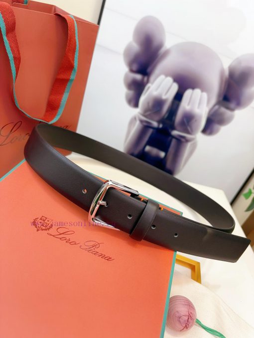 Loro Piana's belt is made of calf leather and handcrafted to give it a very soft and comfort 1yfmcd0l - Image 2