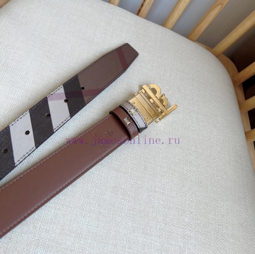 Burberry launches a new product featuring a dual sided design with a logo pattern and leathe nmuo3wv8 - Image 4