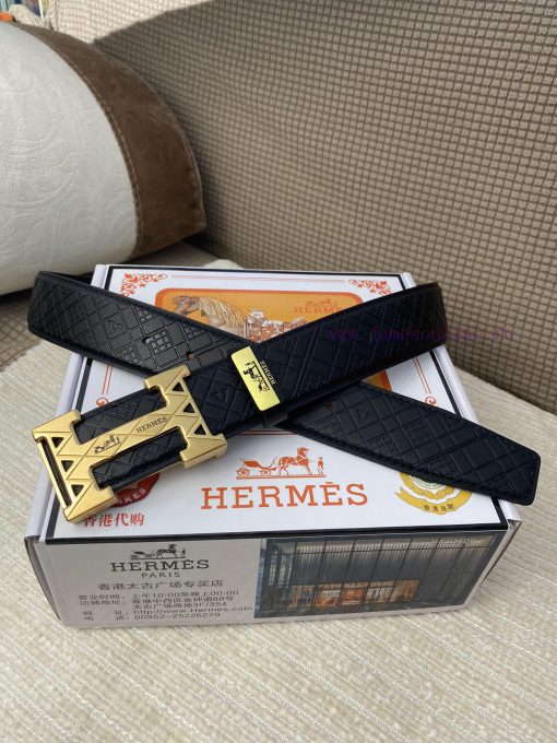 Hermes Hermès CMaterial: Leather Belt with 100% Head Layer. The leather belt is guaranteed t b9xf1xqh