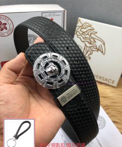 Versace checkered cowhide belt body, exquisite buckle craftsmanship, luxurious and noble sty qrq4fpw2