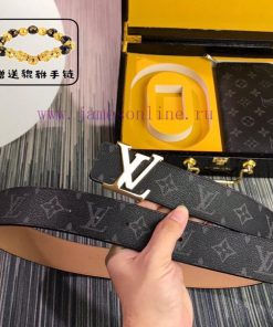 Louis Vuitton Belt and Wallet, a two-piece set of world-renowned luxury goods from Italy, fe db7w1xkz