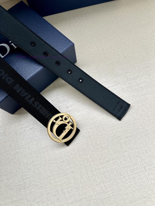 Dior's 3.5cm wide gold trimmed brass waistband buckle is a new addition to the spring collec x812oqba - Image 7