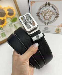 Versace automatic beltMaterial: Leather Belt with 100% Head Layer. The leather belt is guara eyxipr2p