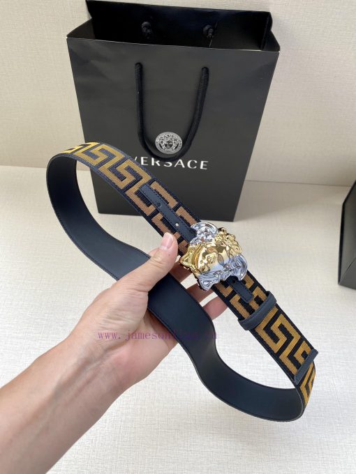 Width 3.8cm Versace This satin belt from Versace has a very casual style, adorned with the i ngygp7sk - Image 5