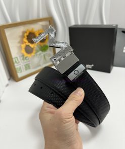 MontblancMaterial: Leather Belt with 100% Head Layer. The leather belt is guaranteed to be g q1wvetc2