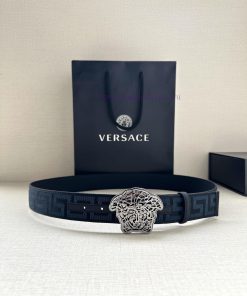 Width 3.8cm Versace This satin belt from Versace has a very casual style, adorned with the i 9xs7m6m9