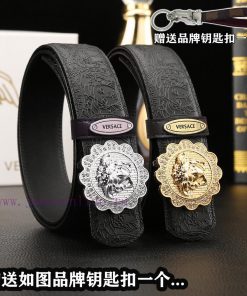 Give a picture keychain as a giftComplete setVERSACEBuckle material: premium diamond studded m1dhcsr6