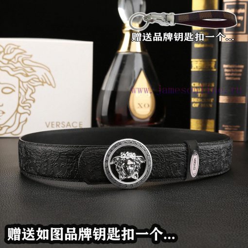 Give a picture keychain as a giftComplete setVERSACEBuckle material: premium diamond studded l5tnec8p - Image 5
